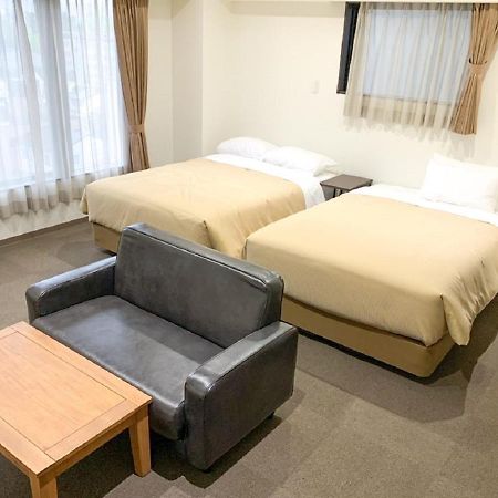 Hotel Livemax Kyoto Nijojonishi Екстер'єр фото