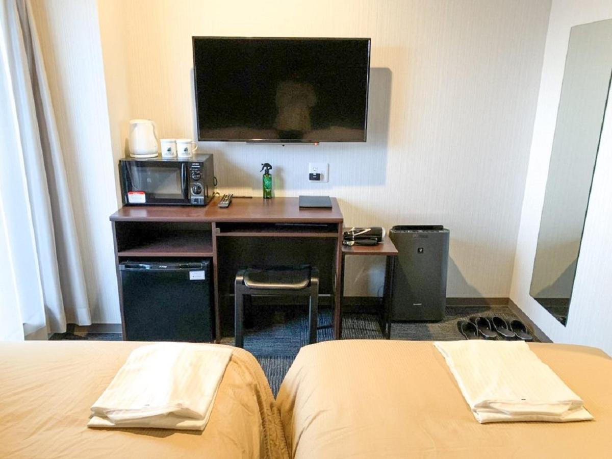 Hotel Livemax Kyoto Nijojonishi Екстер'єр фото