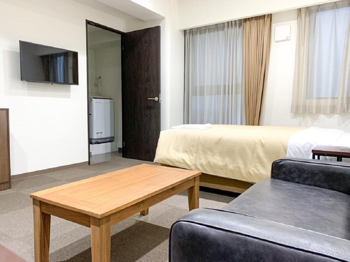 Hotel Livemax Kyoto Nijojonishi Екстер'єр фото